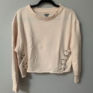 Adorable Aerie Cropped Sweater w/ Details on sides